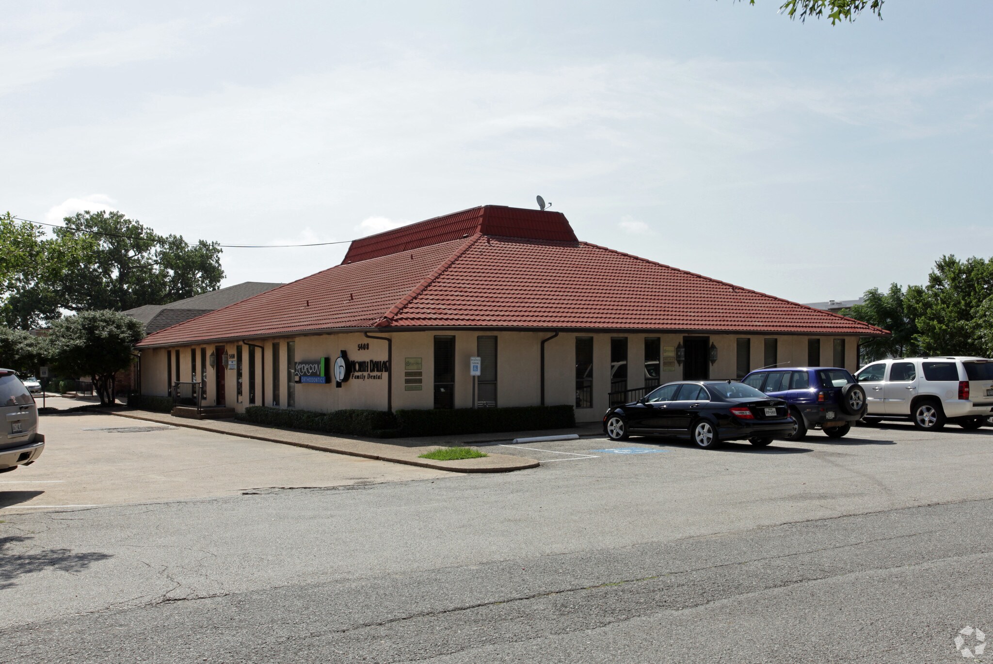 5408-5410 Alpha Rd, Dallas, TX for Rent