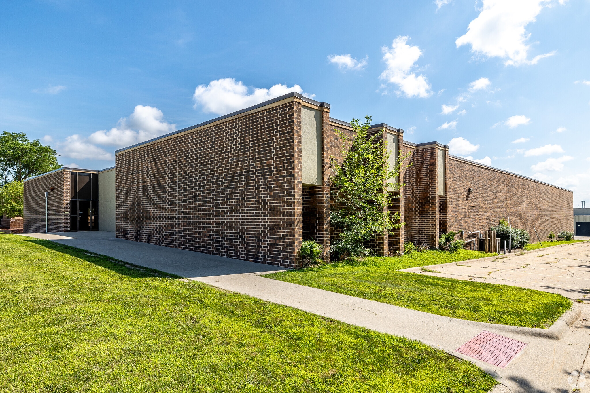 3127 SW 61st St, Des Moines, IA for Rent