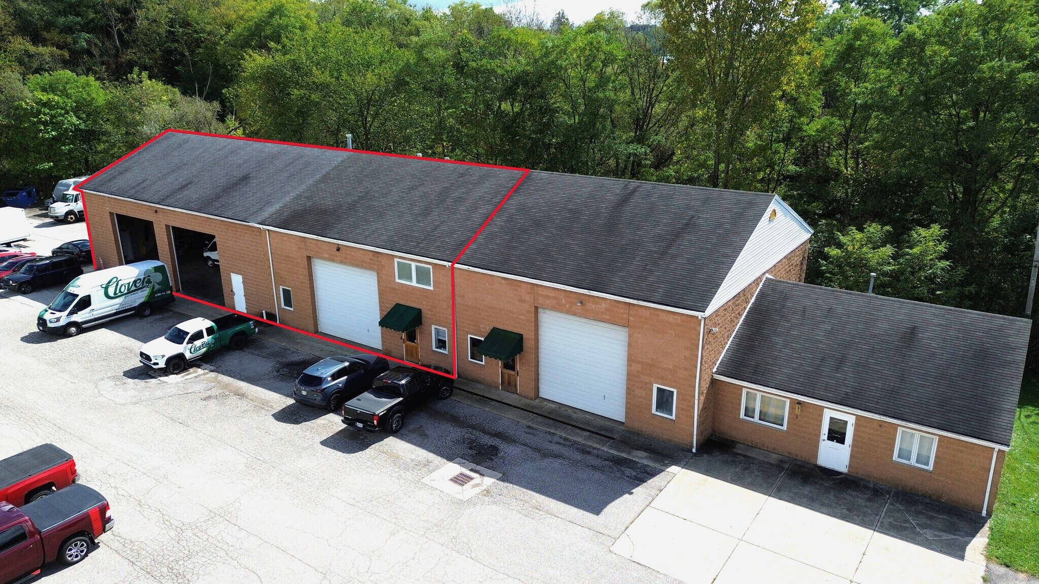 17111 Munn Rd, Chagrin Falls, OH for Sale