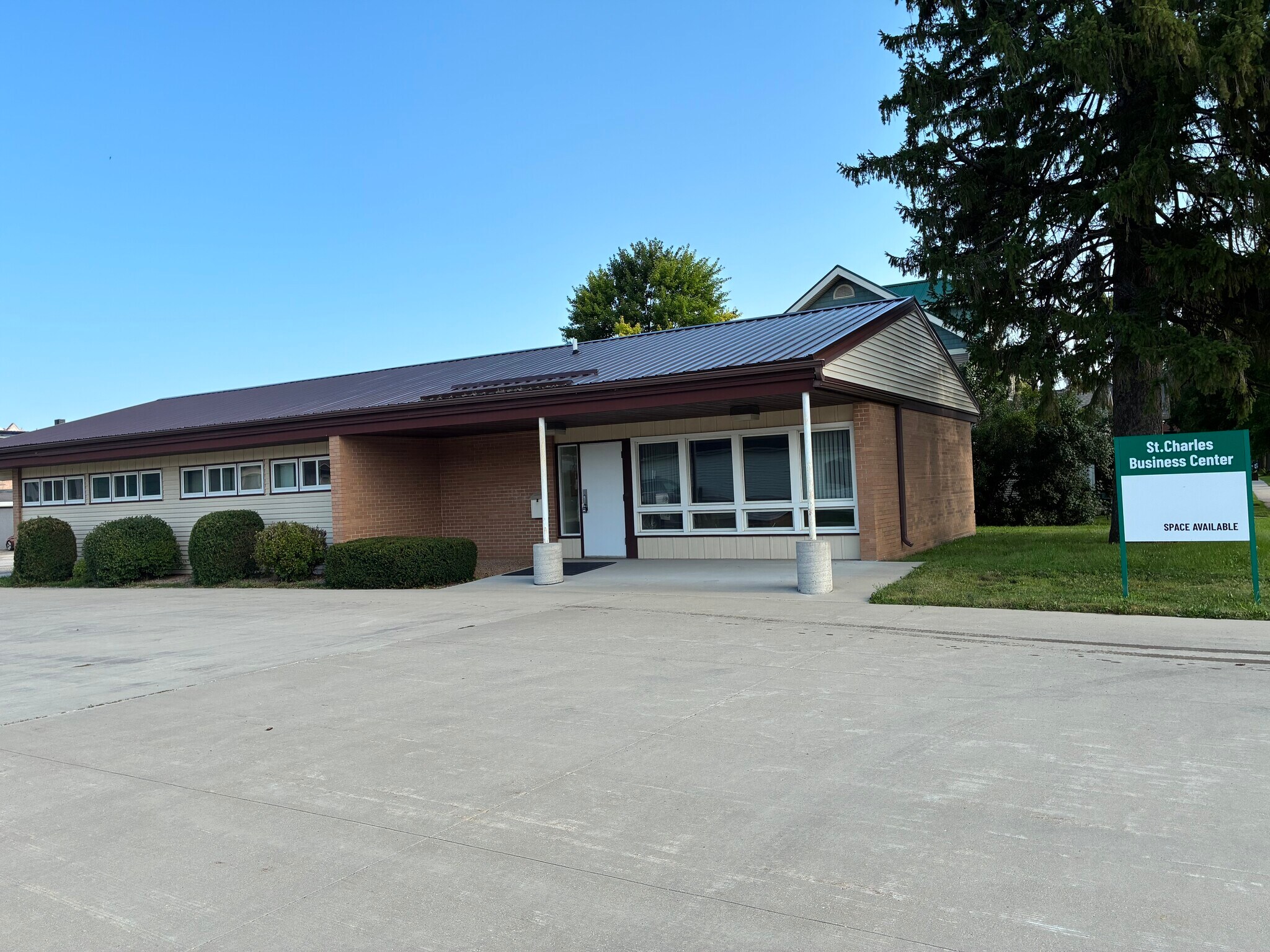 936 Church Ave, Saint Charles, MN for Sale