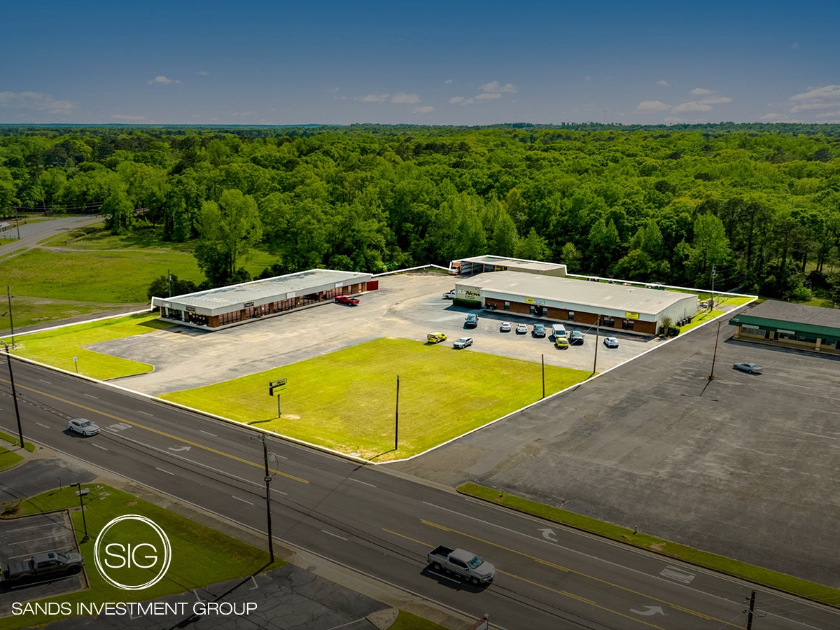 3451-3459 Main Street, Millbrook, AL for Sale