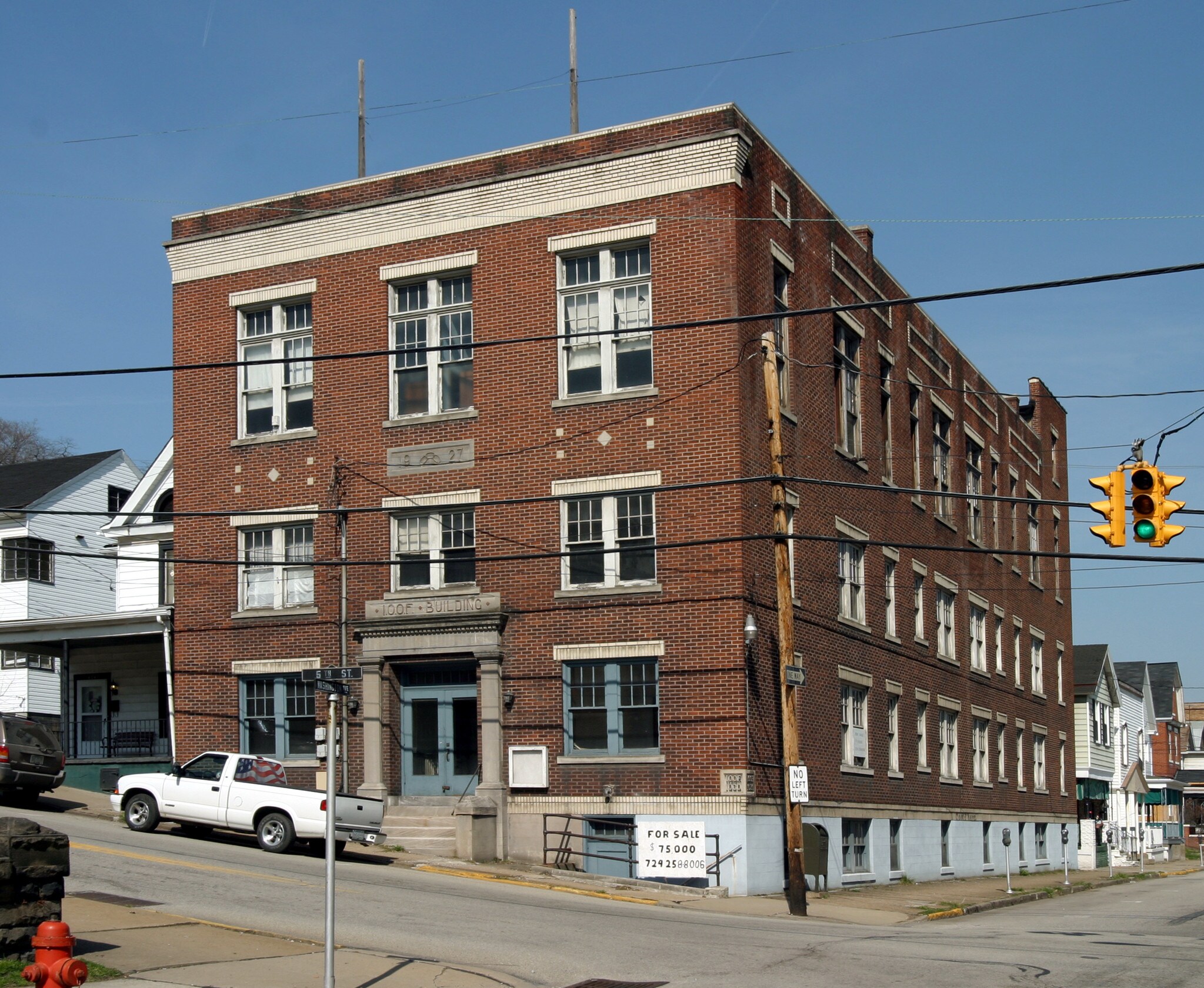 400 5th St, Charleroi, PA for Sale