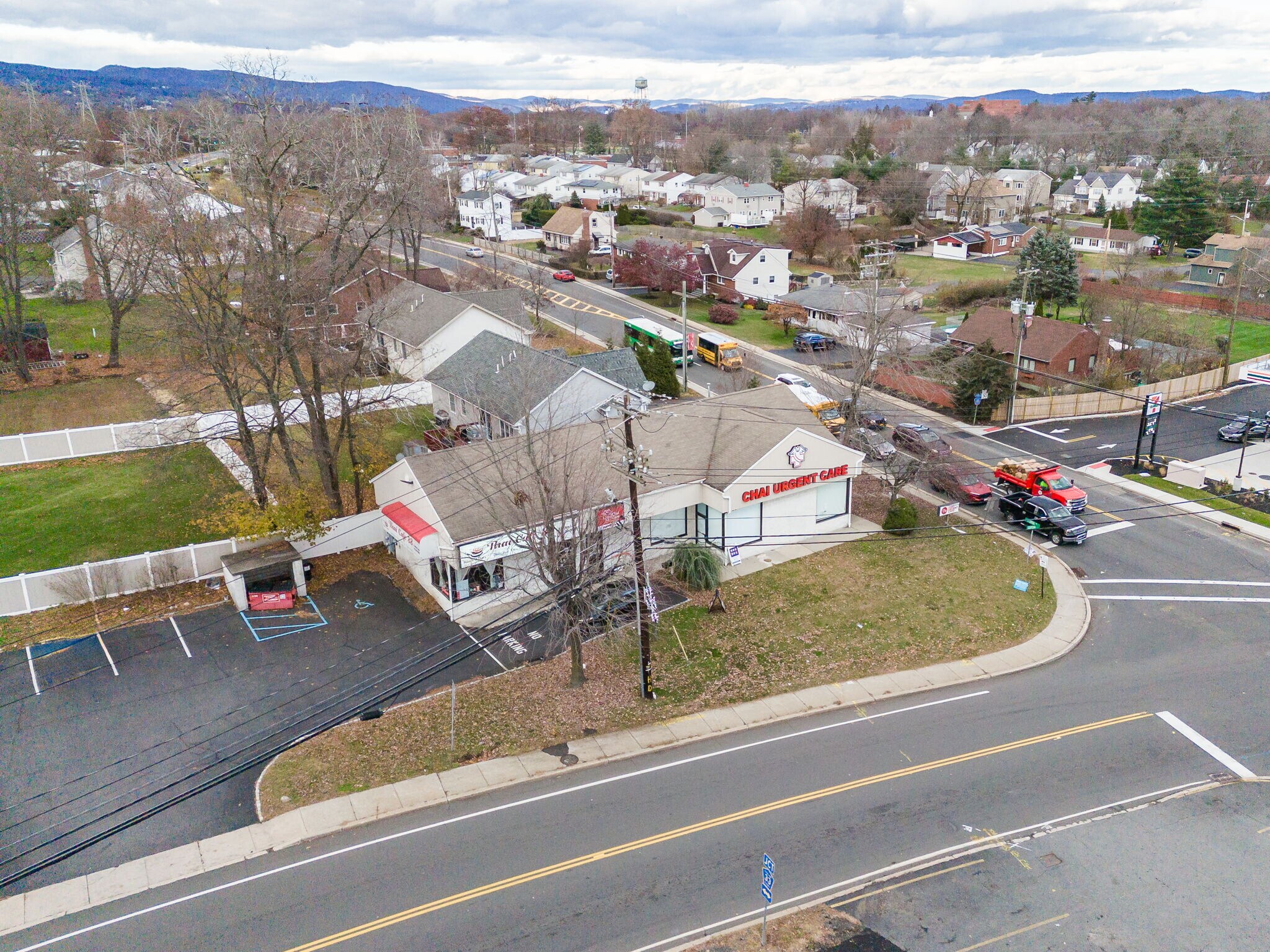 2 Suffern Ln, Garnerville, NY for Rent