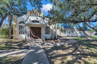 Bertram, TX Flex - 410 N West St