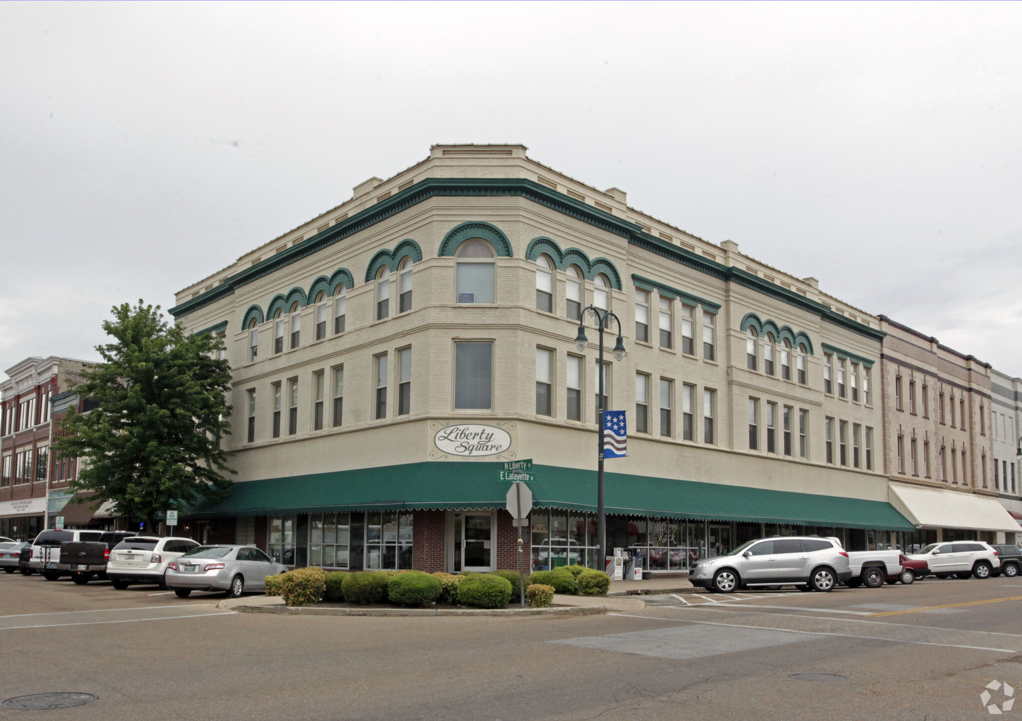 201-207 E Lafayette St, Jackson, TN for Rent