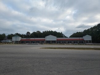Raeford, NC Retail - 8100 Fayetteville Rd