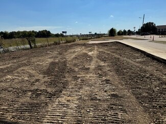 Balch Springs, TX Freestanding - 3300 Glenshire dr