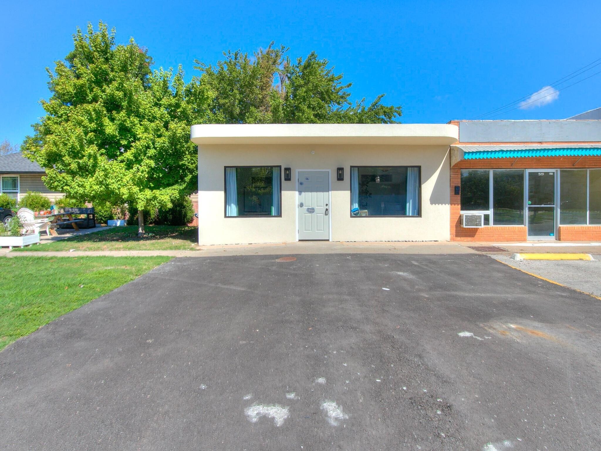 527 E Main St Norman, OK 73071 Retail Property for Lease on