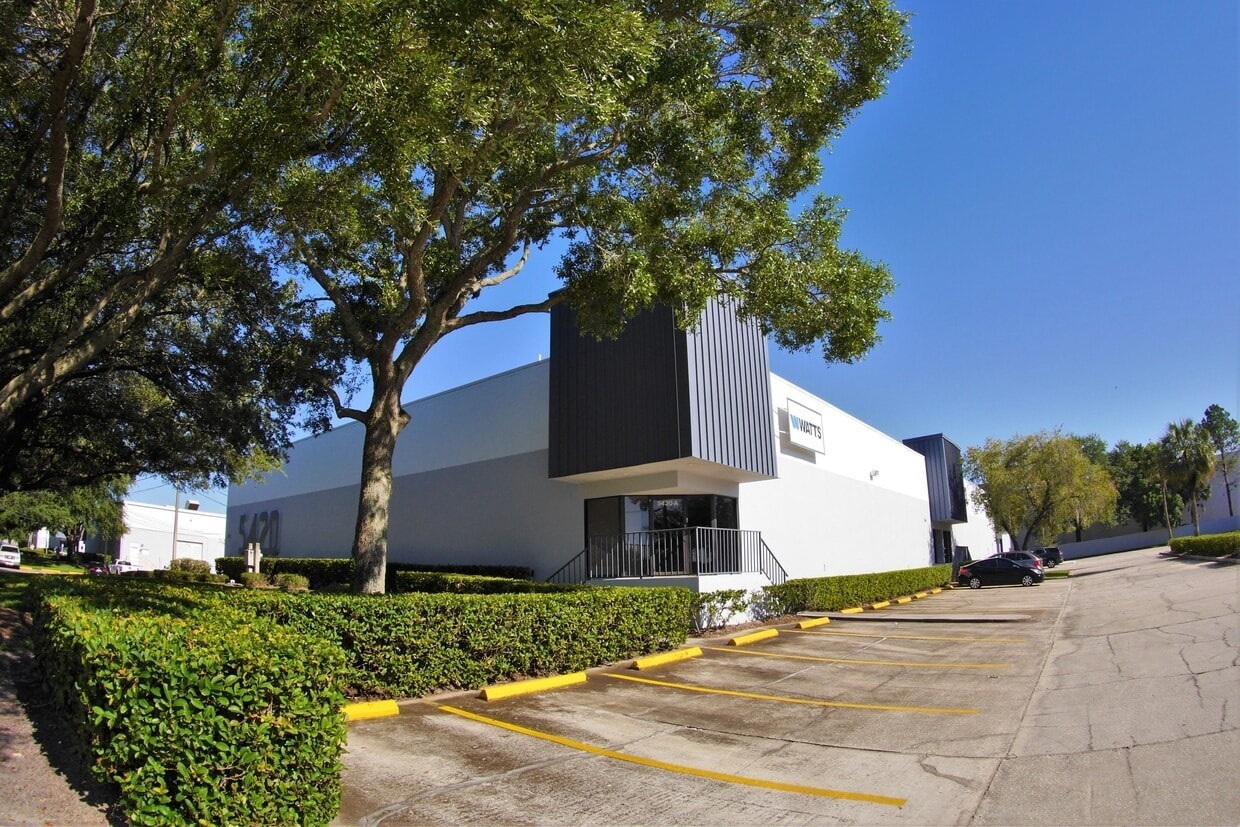 5402 Pioneer Park Blvd, Tampa, FL for Rent