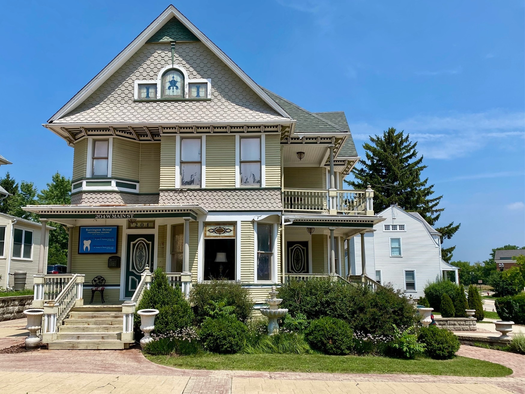 204 W Main St, Barrington, IL for Sale