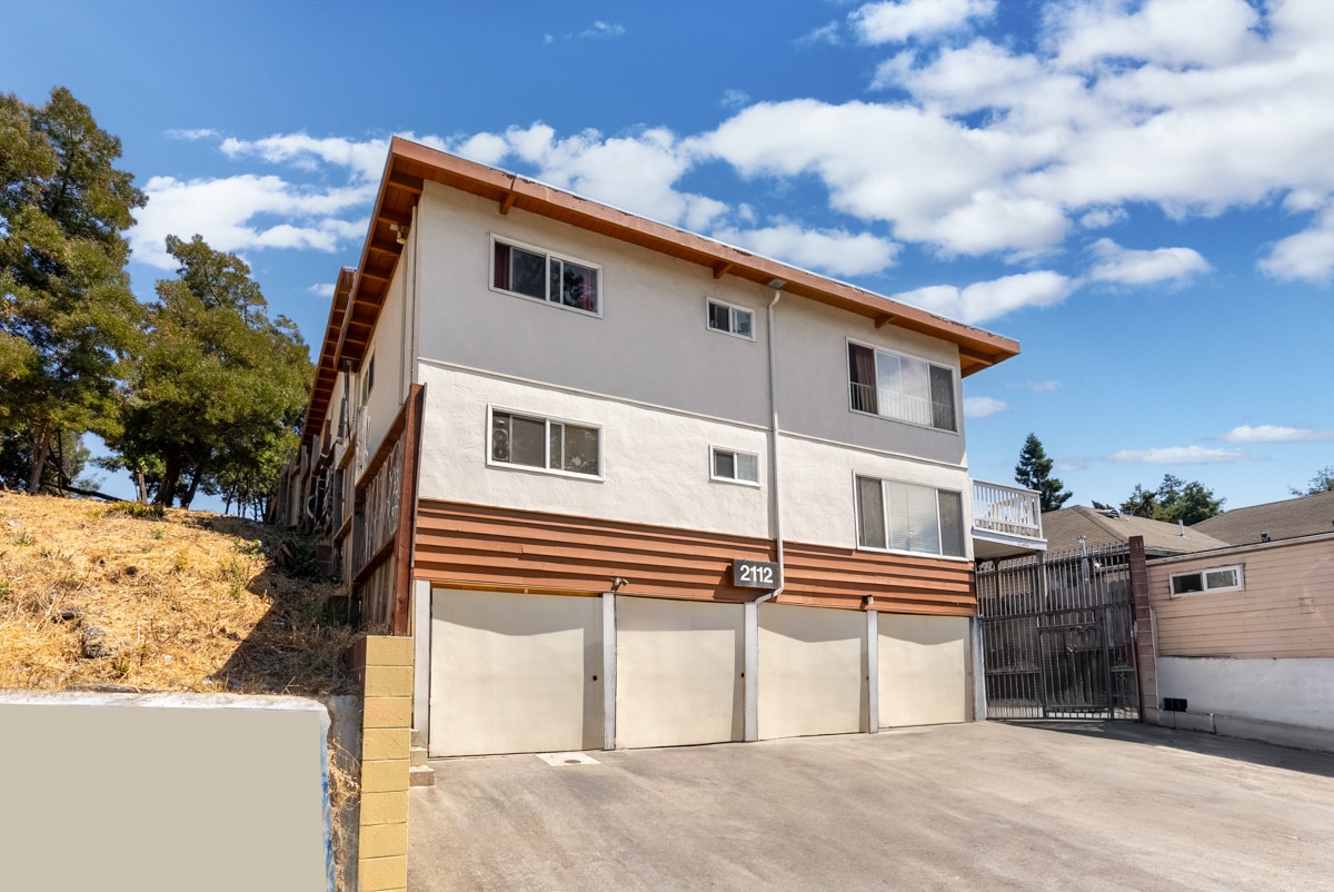 2112 35th Ave, Oakland, CA for Sale