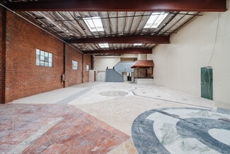 Sun Valley, CA Office/Retail - 8647 San Fernando Rd