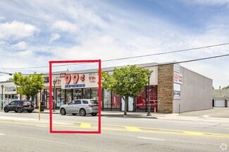 Franklin Square, NY Retail - 1081 Hempstead Tpke