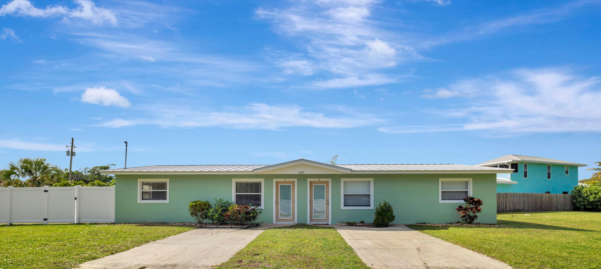 1831 Crestview Dr, Fort Pierce, FL for Sale