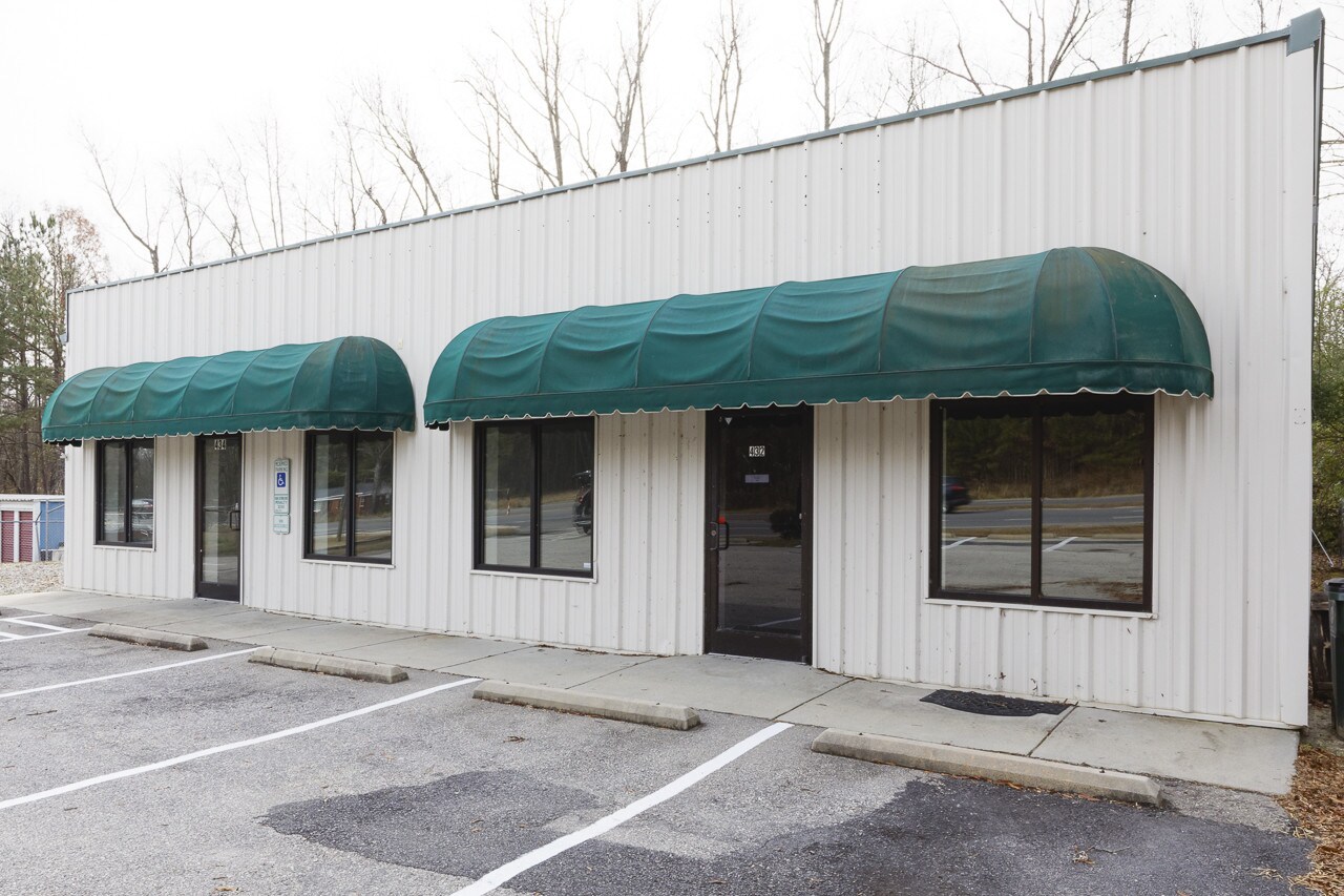 432 E Cornelius Harnett Blvd, Lillington, NC for Rent