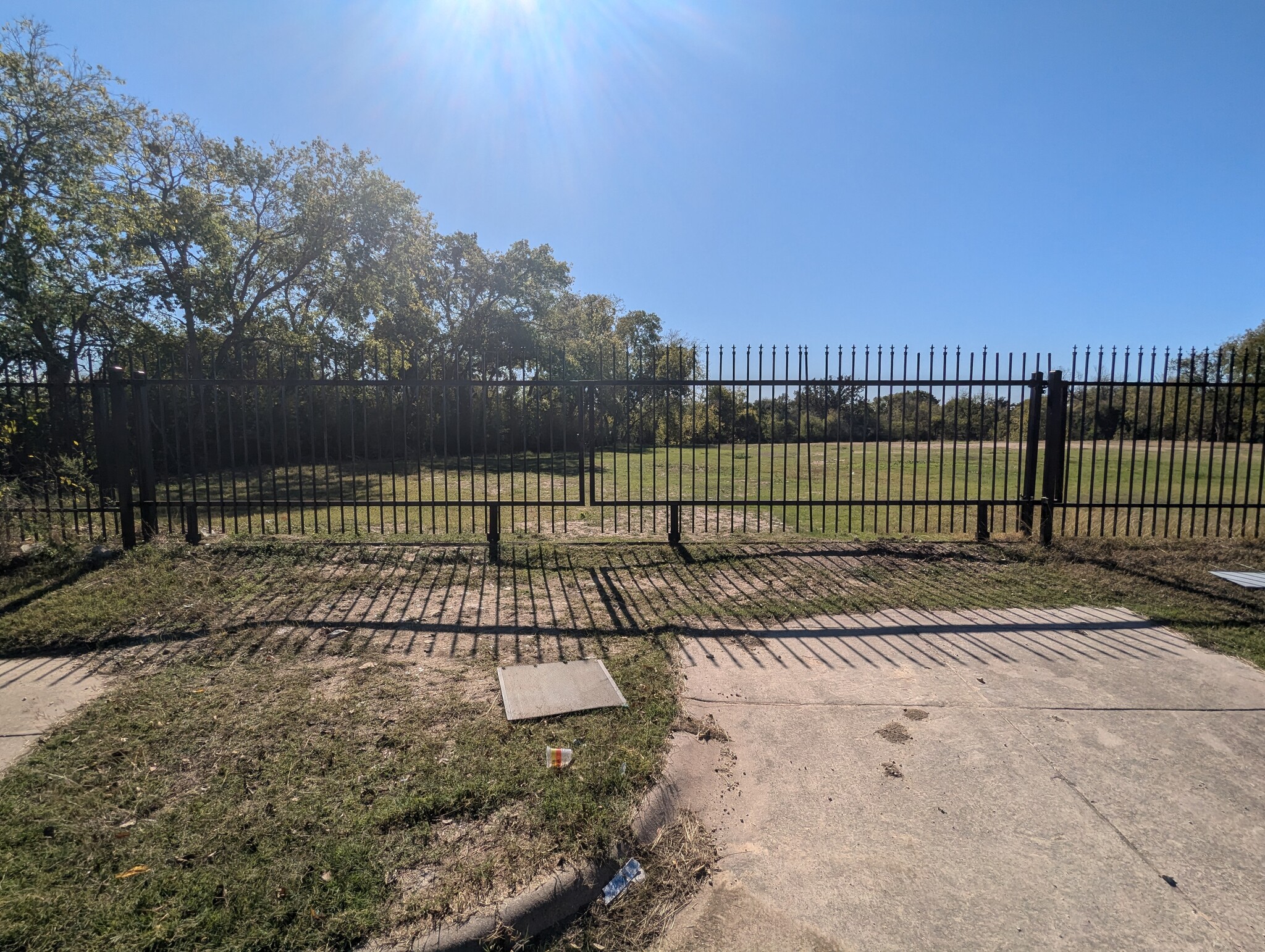 7701 Chapin Rd, Benbrook, TX for Sale