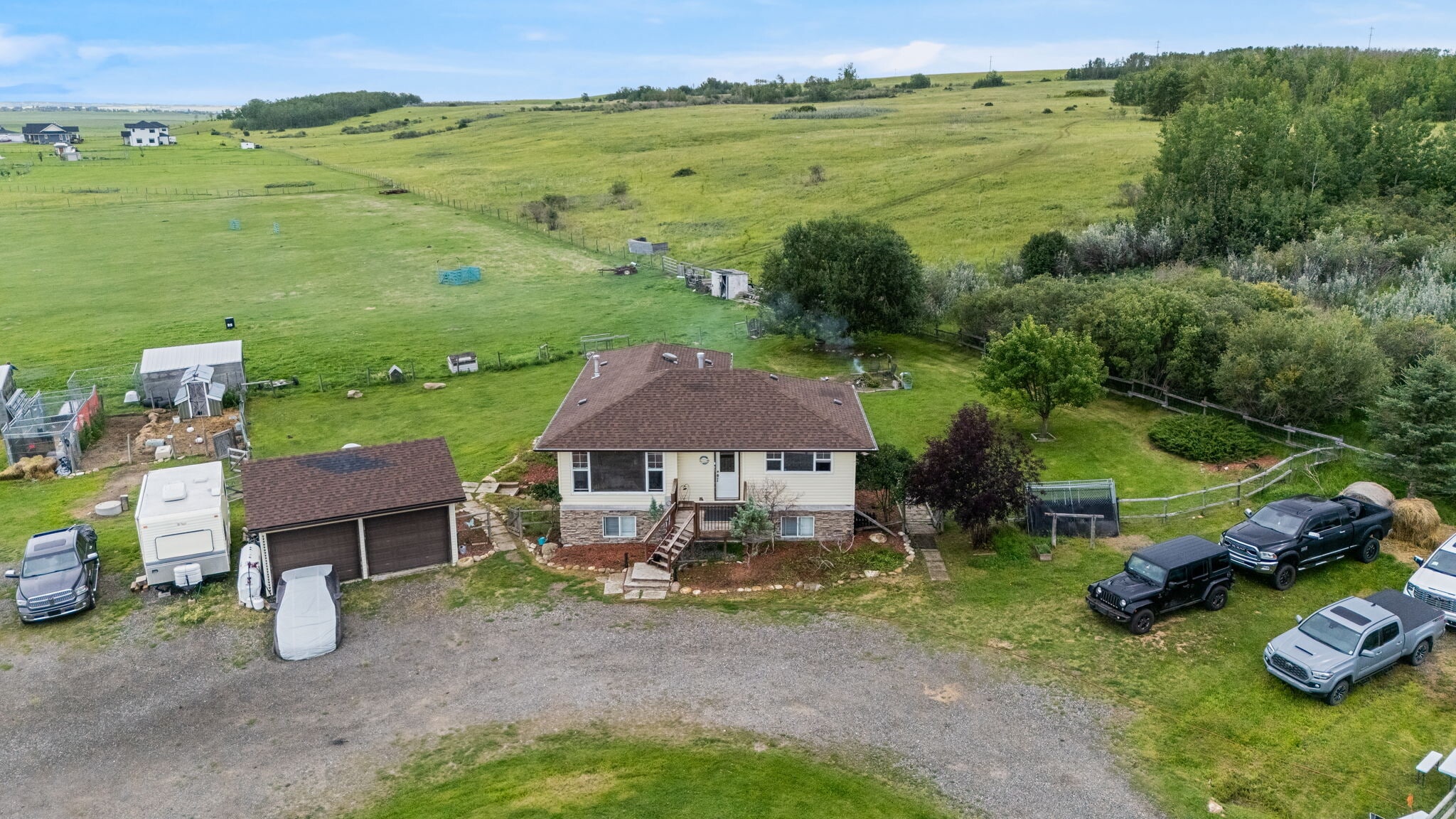 378052 16 W st, Aldersyde, AB for Sale