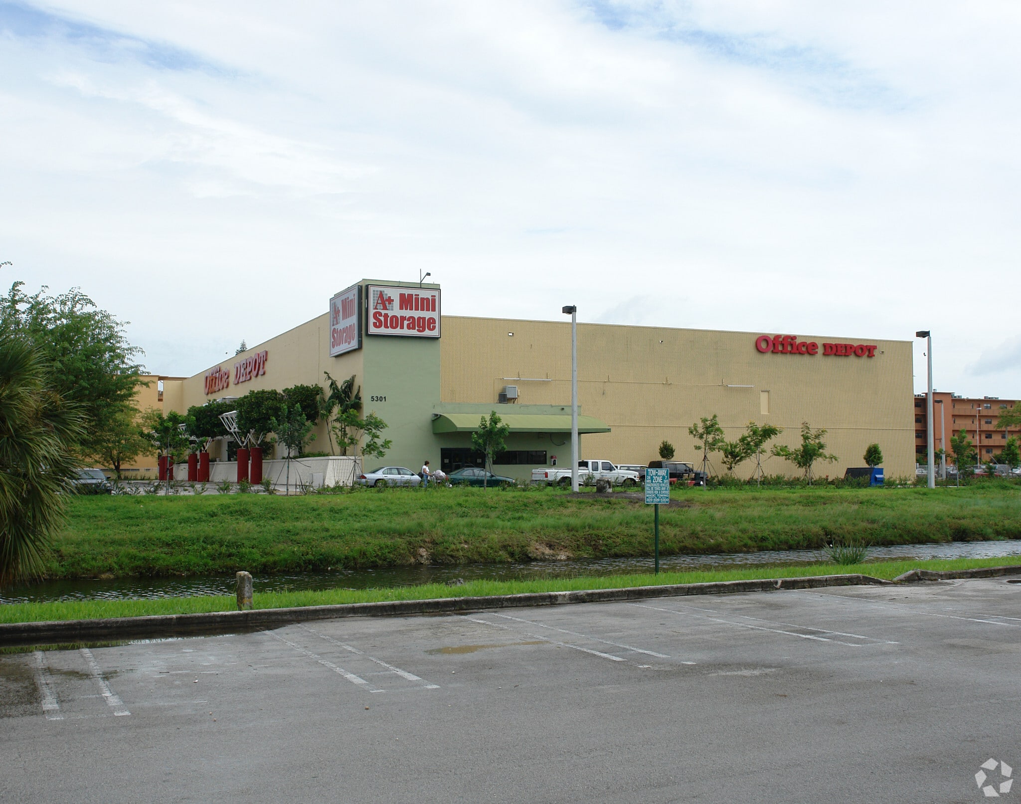 5329 W 20th Ave, Hialeah, FL for Rent