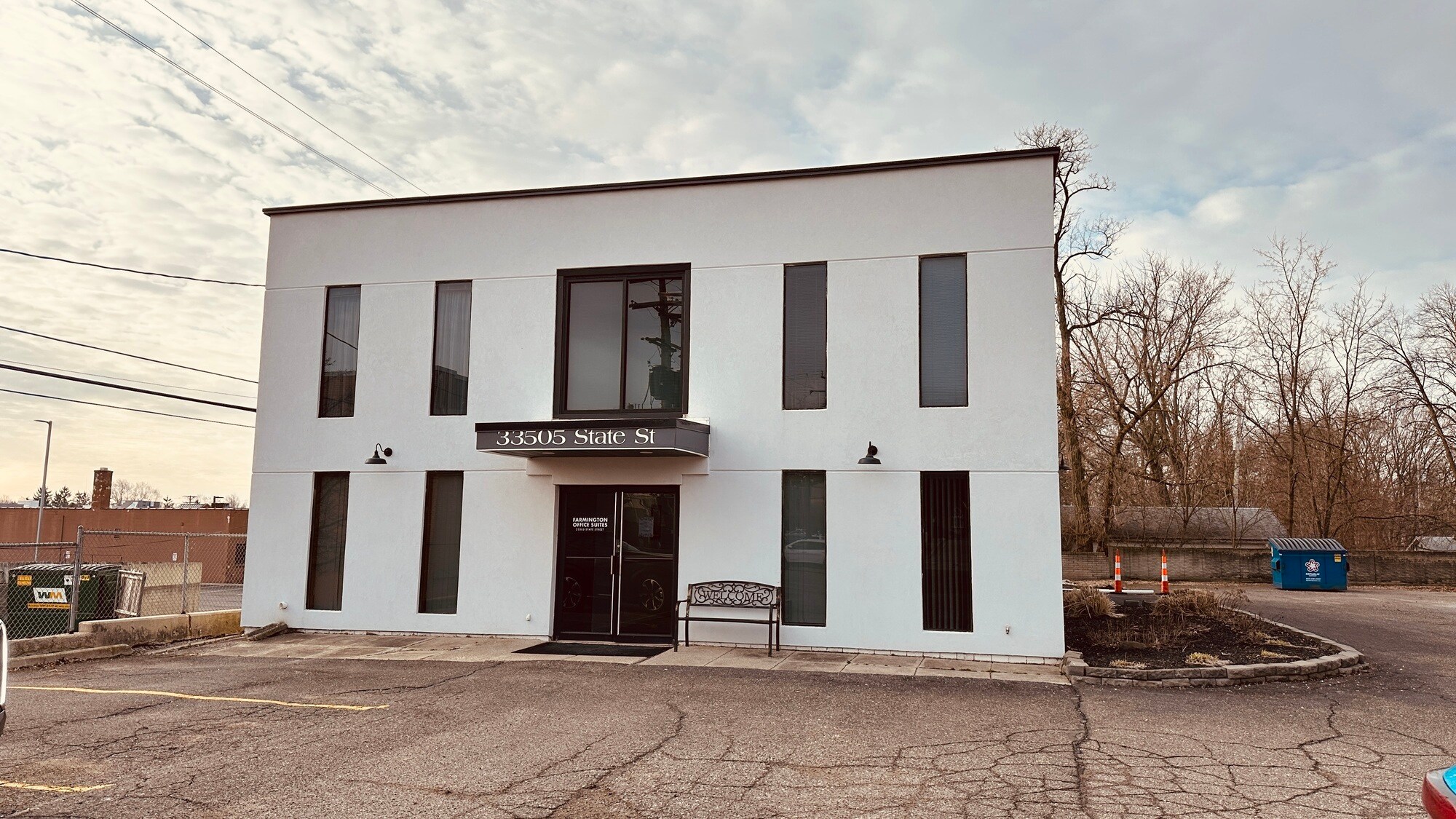 33505 State St, Farmington Hills, MI for Rent
