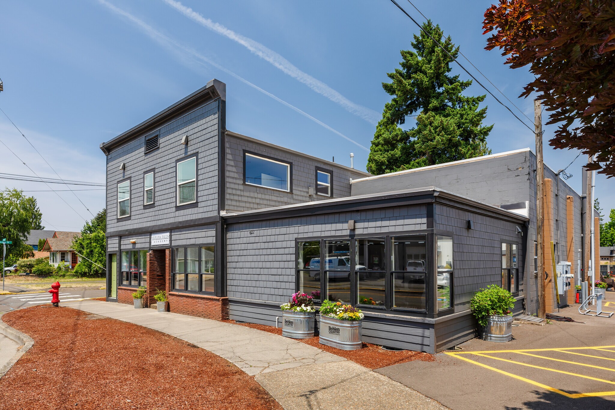 622 N Water St, Silverton, OR for Sale