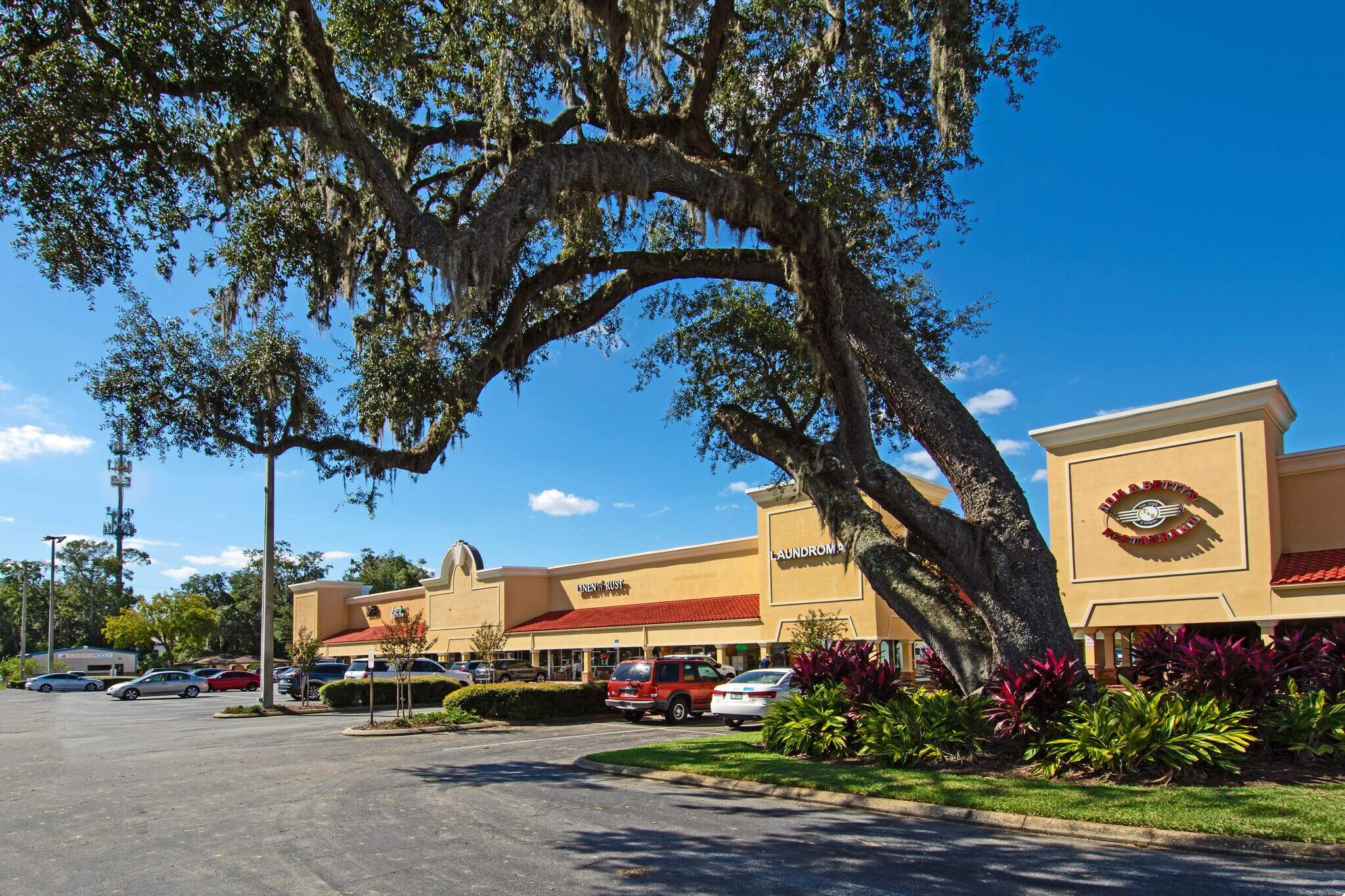 2106-2186 Park Ave, Orange Park, FL for Rent
