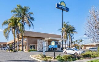 Merced, CA Hospitality - 1215 R St
