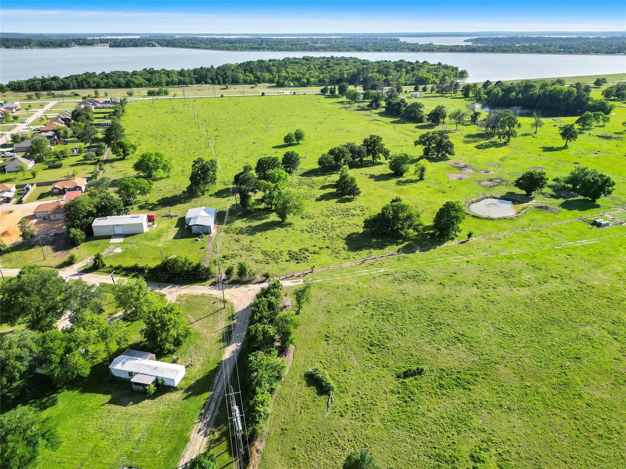 11250 Longstreet Rd, Willis, TX for Sale