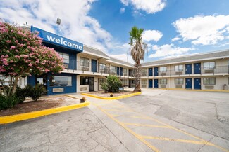 San Antonio, TX undefined - 5522 N Pan Am Expy