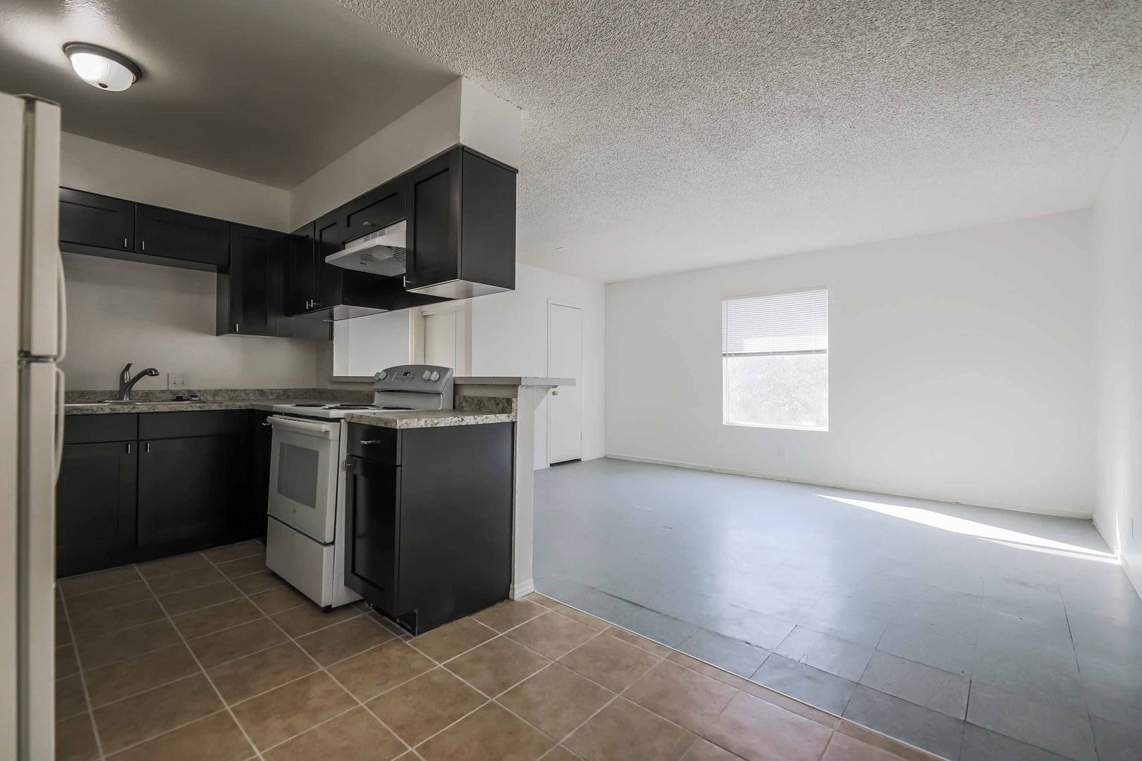 1400 E Mesquite Ave, Las Vegas, NV for Sale