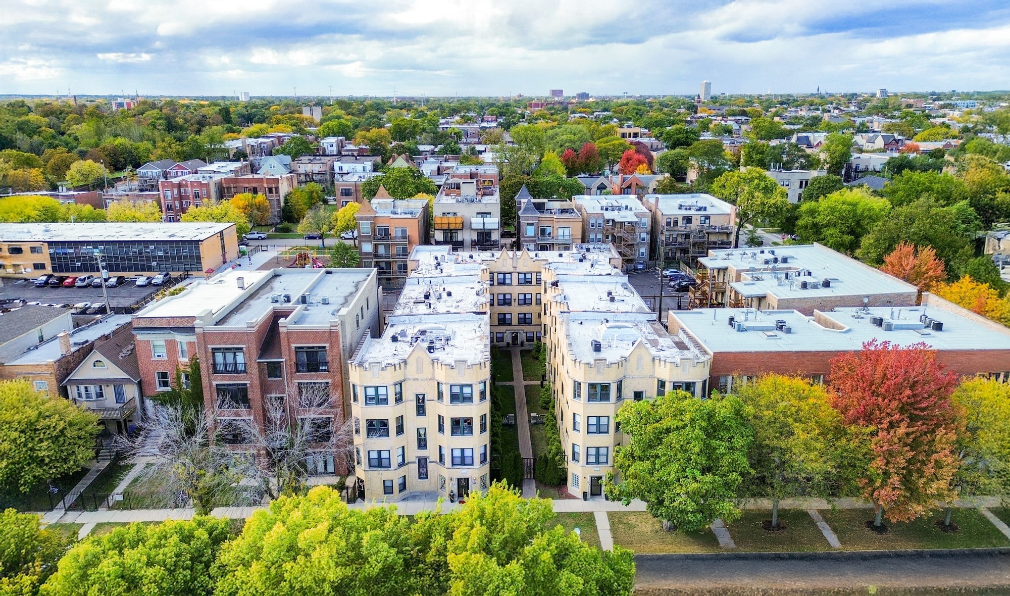 6618 S Kenwood Ave, Chicago, IL for Sale