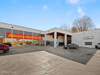 Libertyville, IL Retail - 211 S Milwaukee Ave
