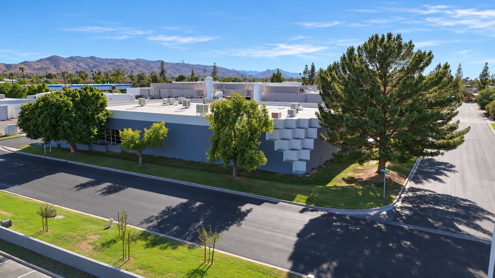 2405 W Geneva Dr, Tempe, AZ for Sale
