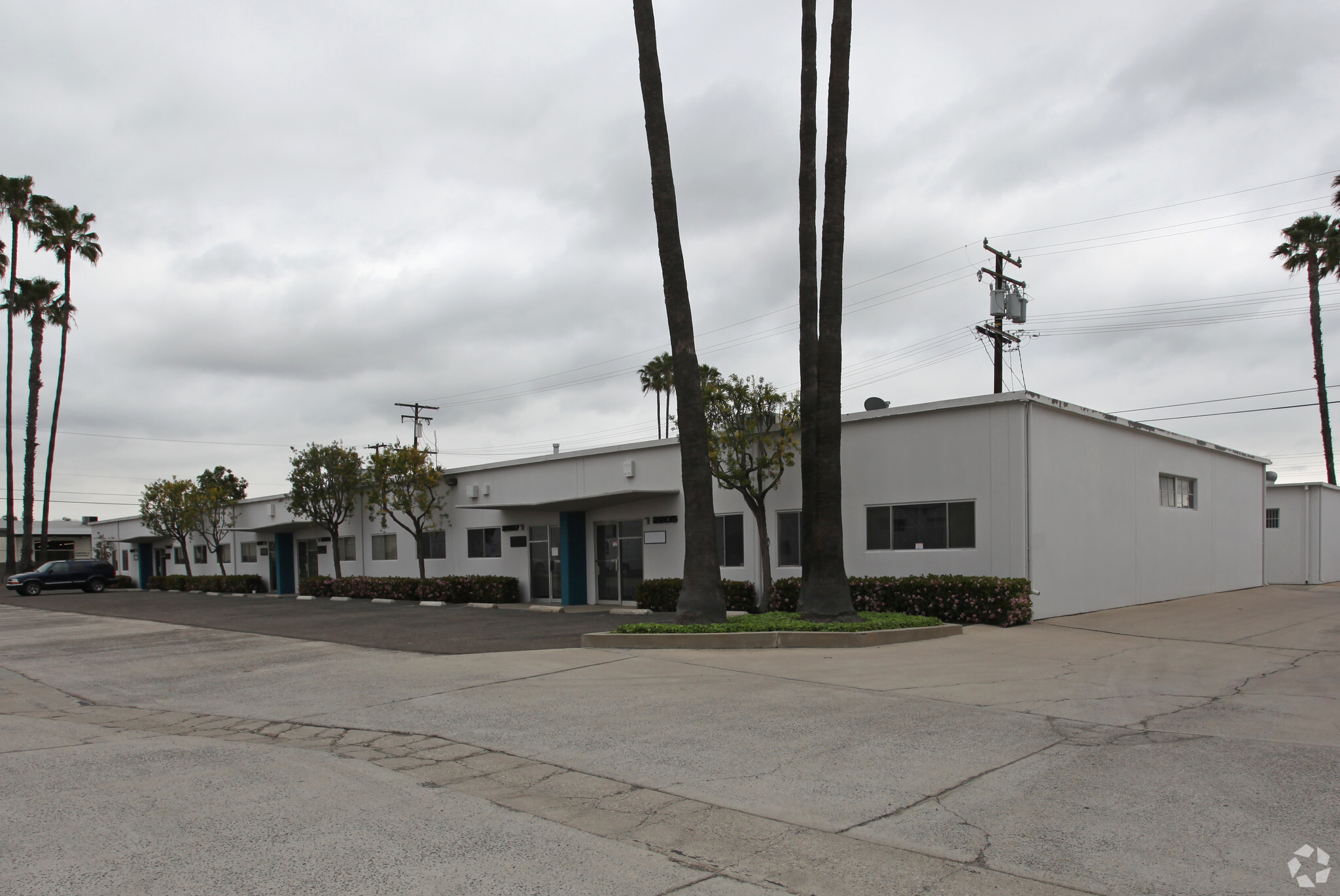 2203-2215 S Grand Ave, Santa Ana, CA for Rent