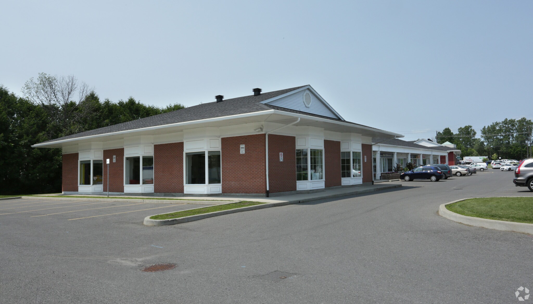 2580-2608 Innes Rd, Ottawa, ON for Rent