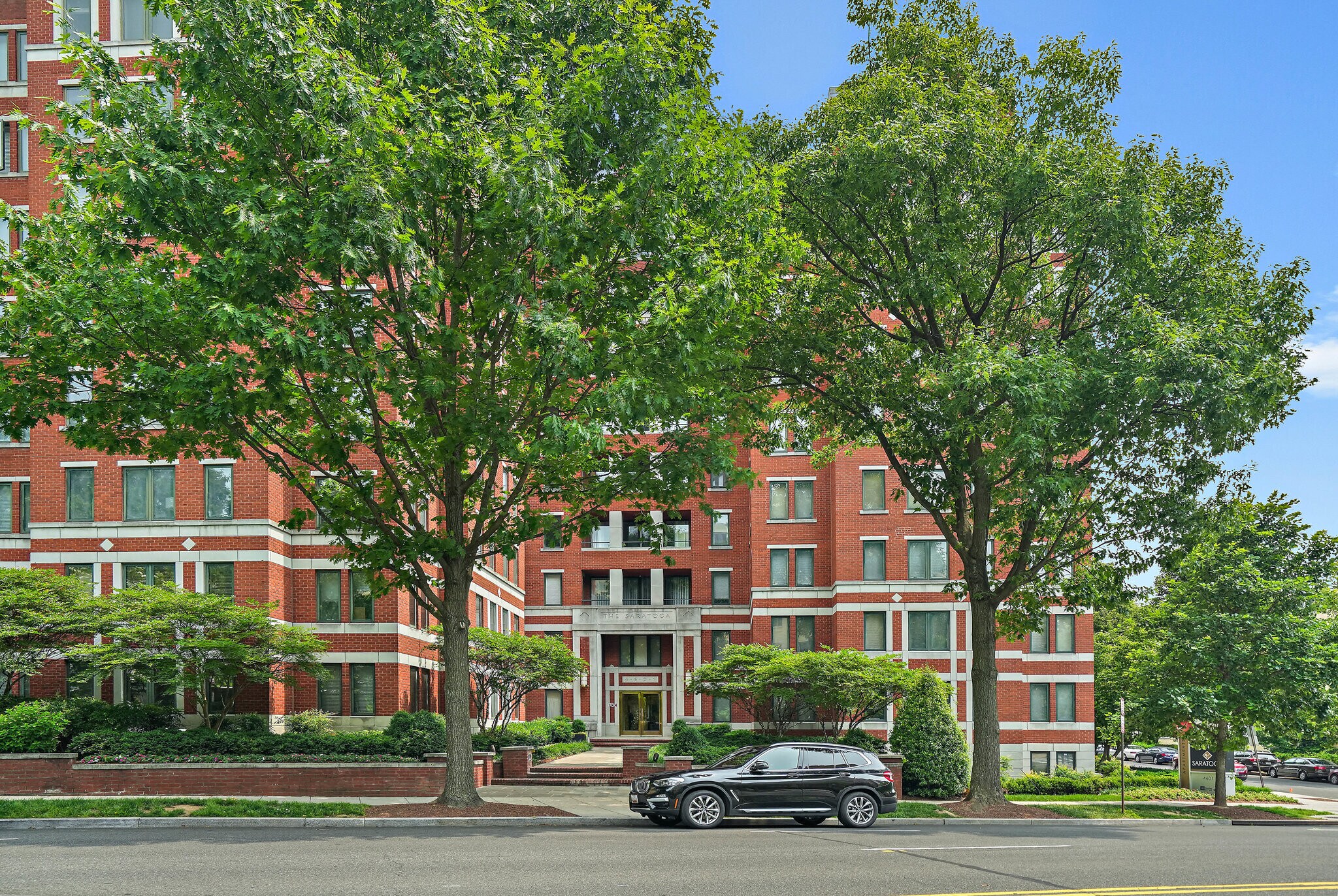 Courtyard Marriott 1900 Connecticut Ave Nw 4601 Connecticut Ave NW Washington, DC 20008 - Multi-Family Property