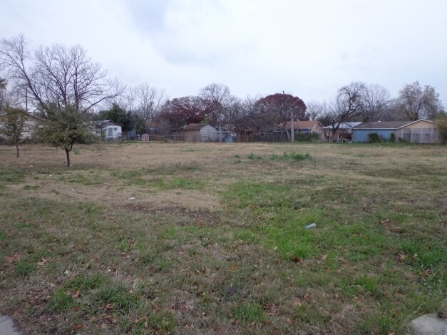 1821 Fitch St, San Antonio, TX for Sale