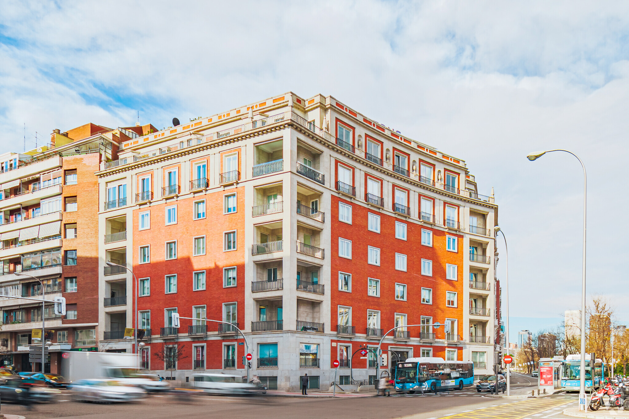 53 Paseo Castellana, Madrid, MAD for Rent