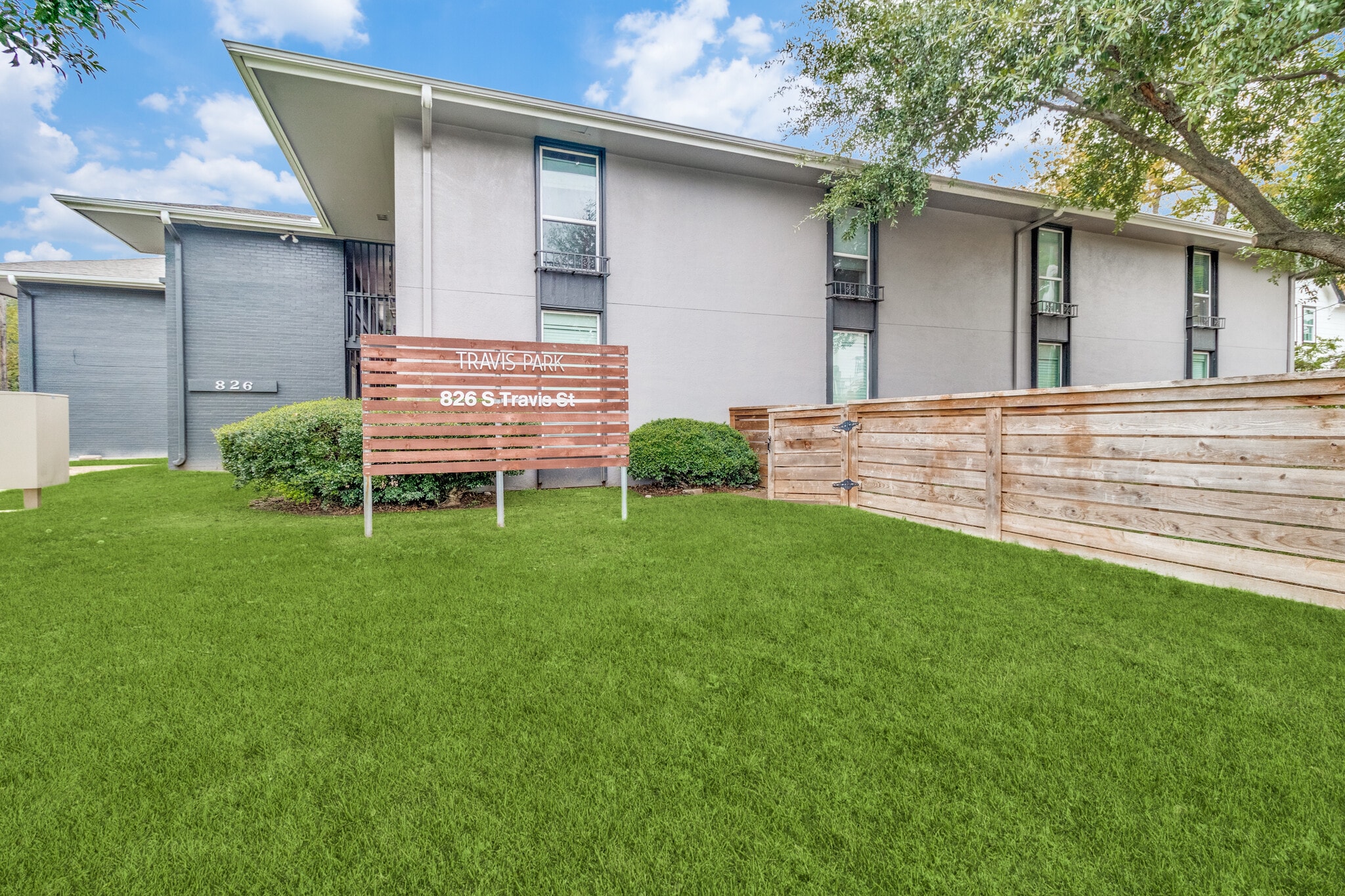 826 S Travis St Sherman, TX 75090 MultiFamily Property for Sale on