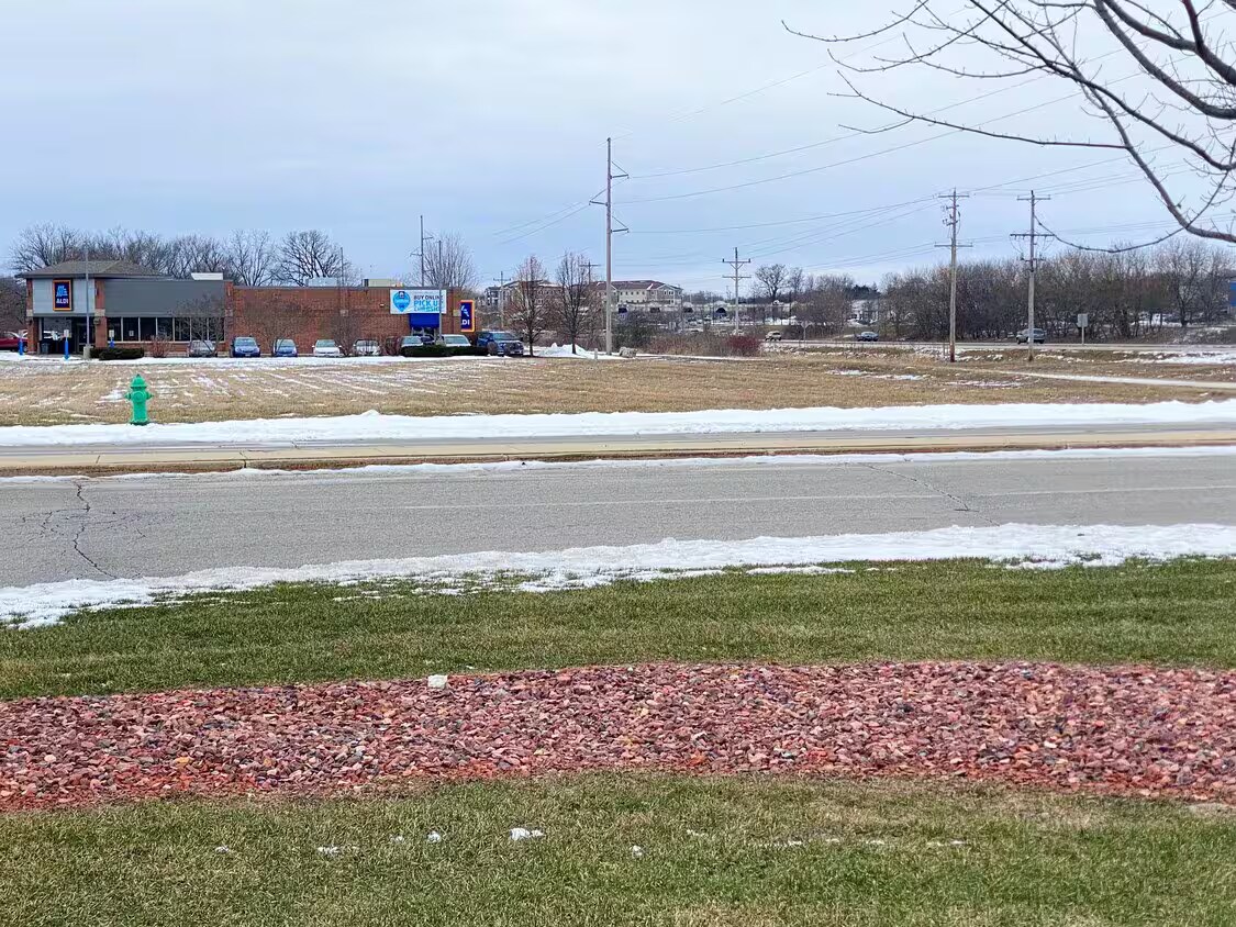 .65 AC Lynch way, Burlington, WI for Sale