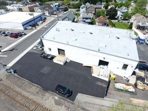 27 Utter Ave, Hawthorne, NJ for Rent