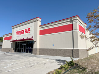 Wichita, KS Retail - 600 W 33rd St N