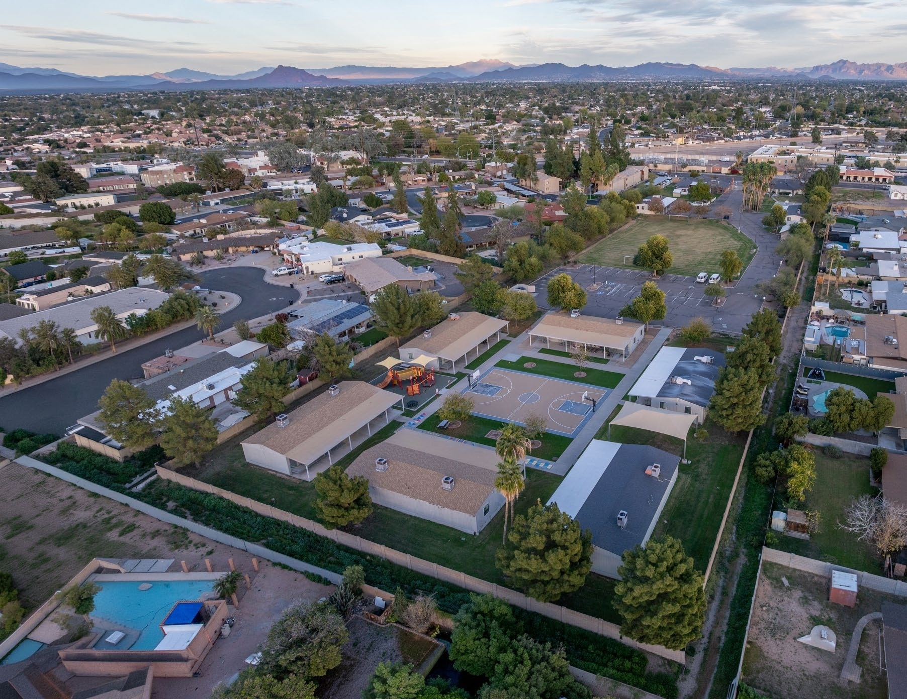 960 N Stapley Dr, Mesa, AZ for Sale