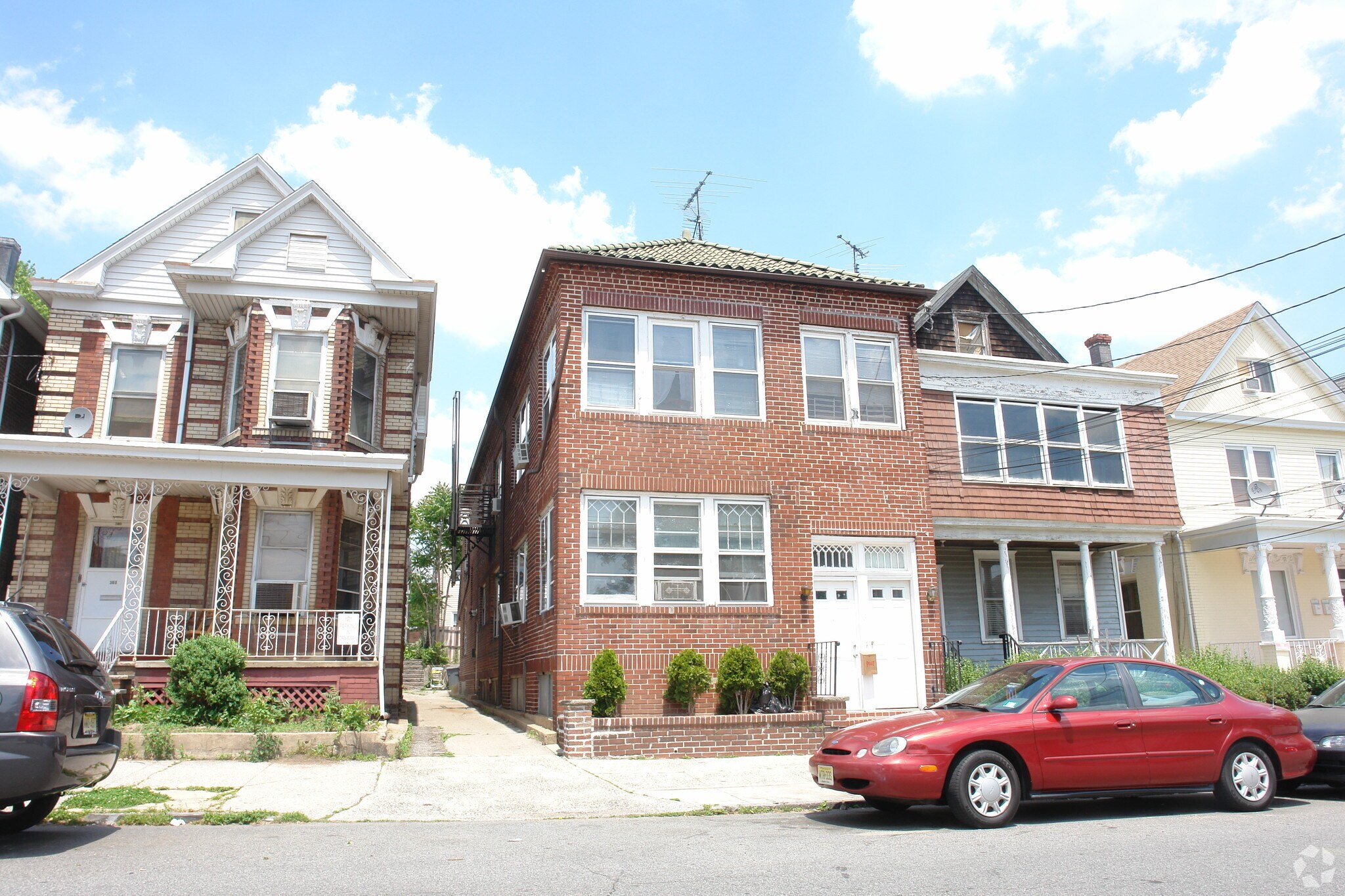 358 Lawrie St Perth Amboy, NJ 08861 MultiFamily Property for Sale on