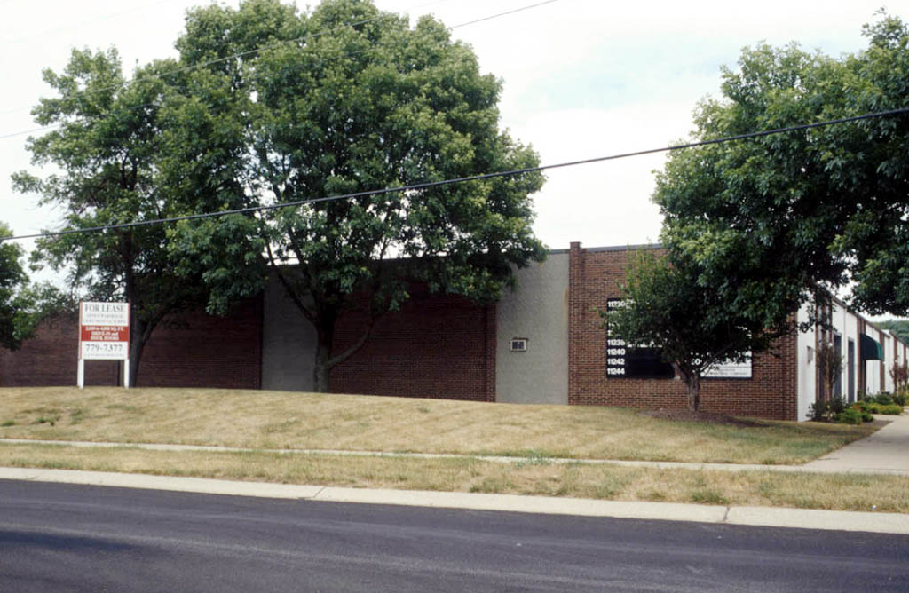 11230-11262 Sebring Dr, Forest Park, OH for Rent