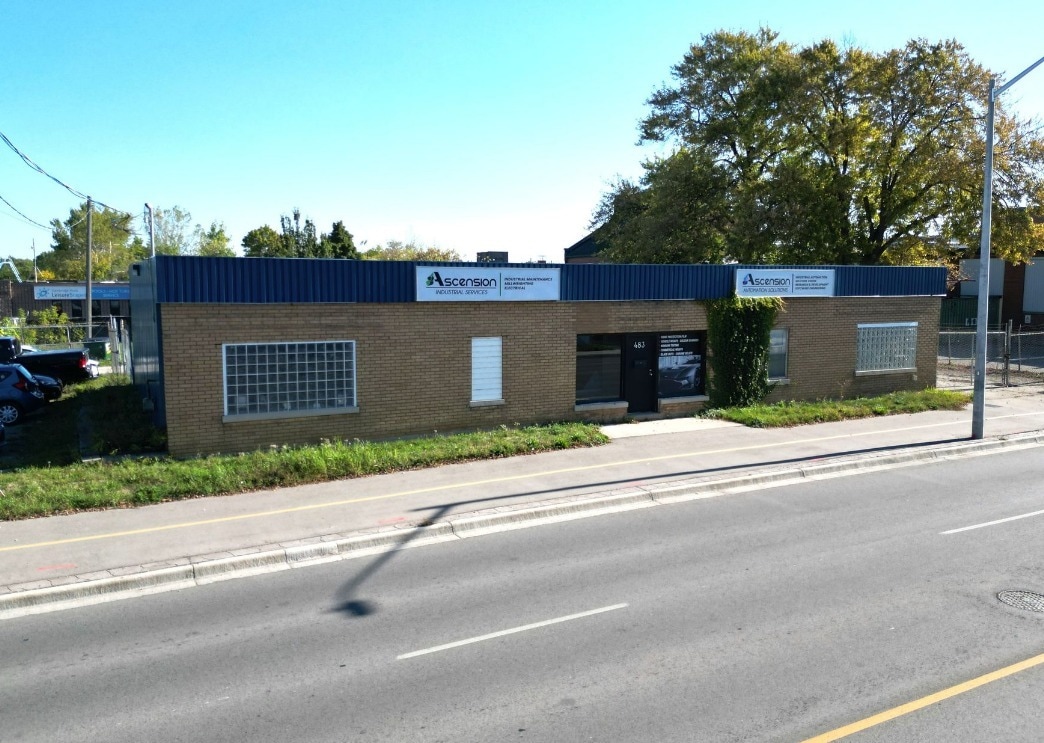 483 Dundas St, Cambridge, ON for Sale
