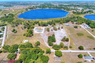 Wimauma, FL Residential Land - 5514 Hillsborough St