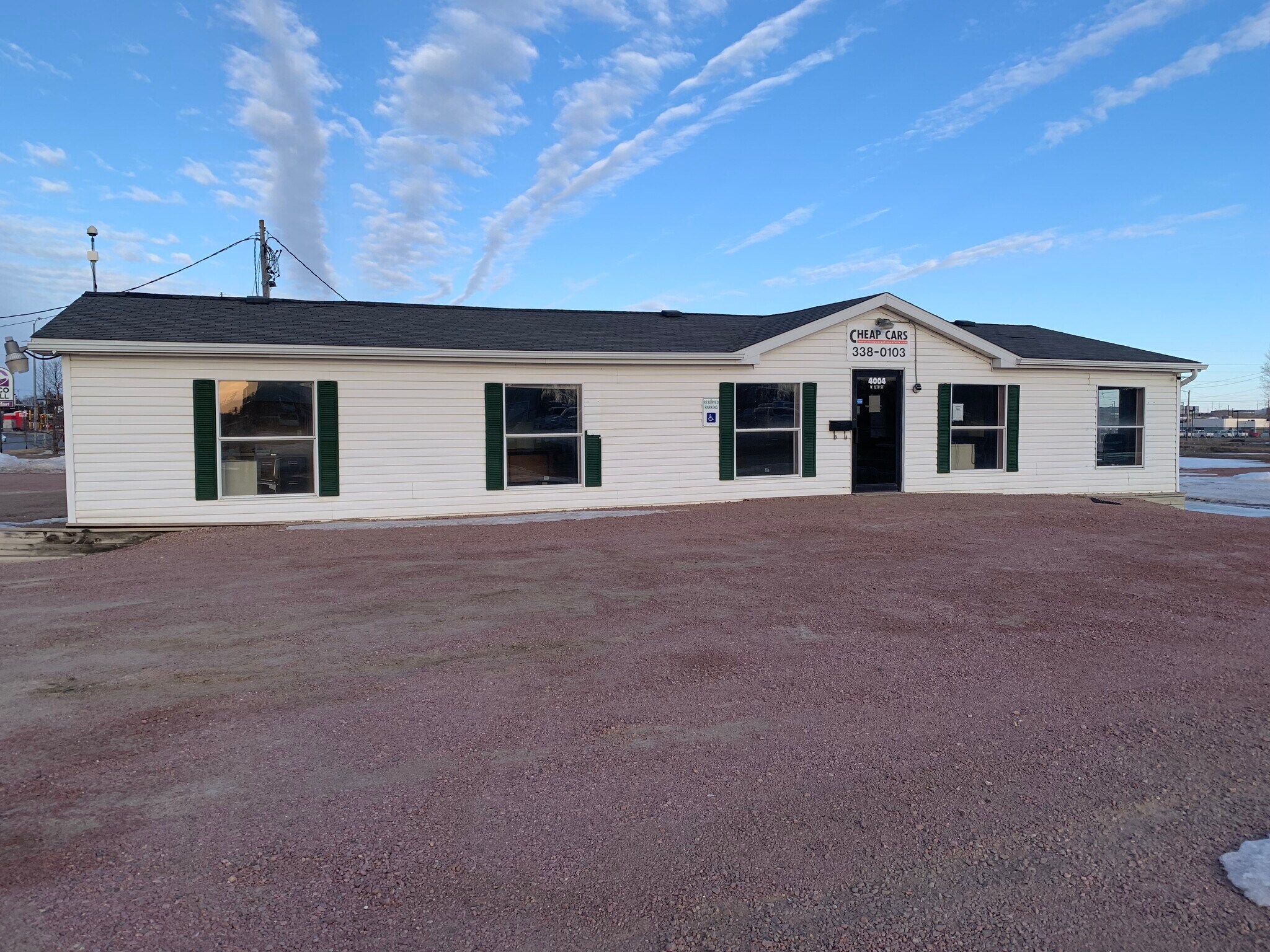 4004 W 12th St, Sioux Falls, SD for Rent
