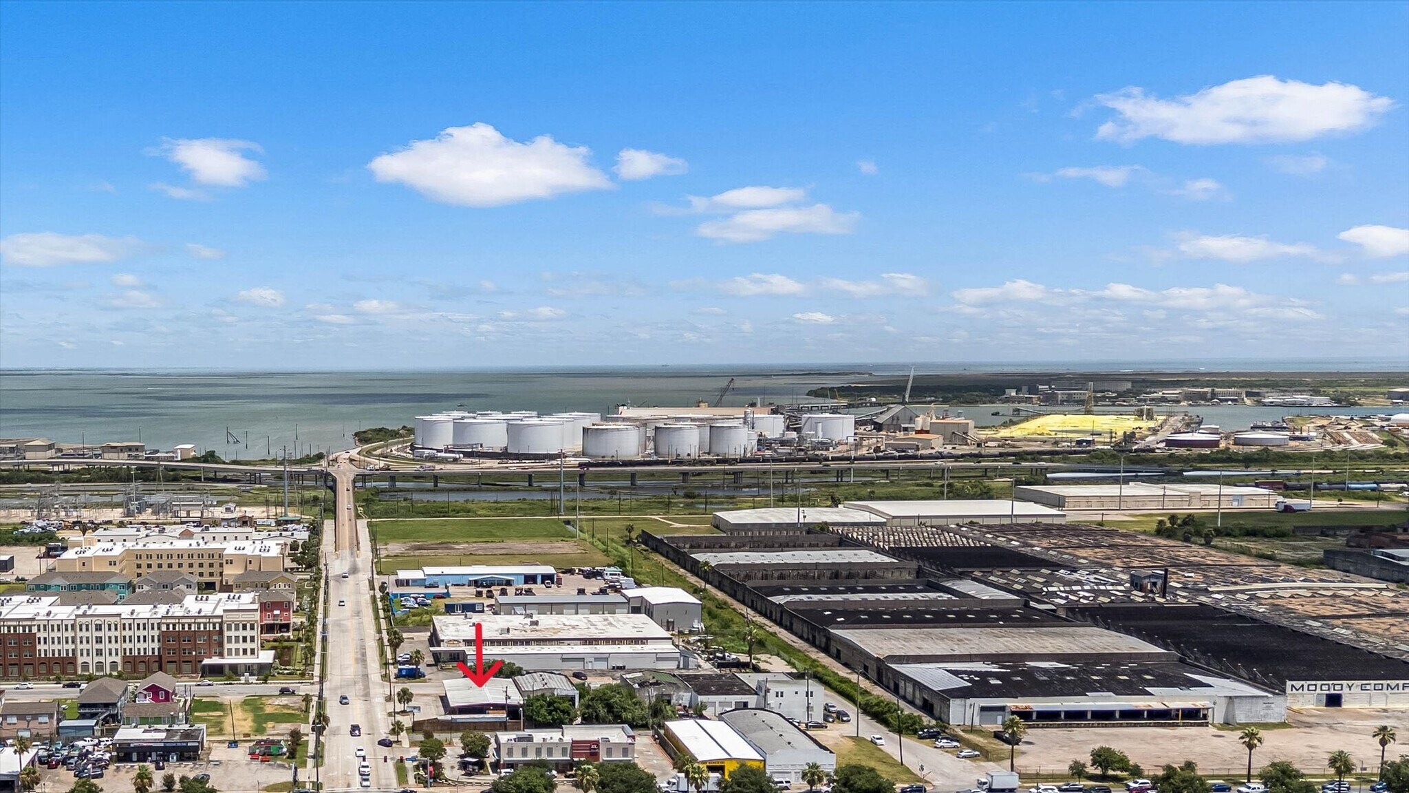 902 51st St, Galveston, TX for Sale