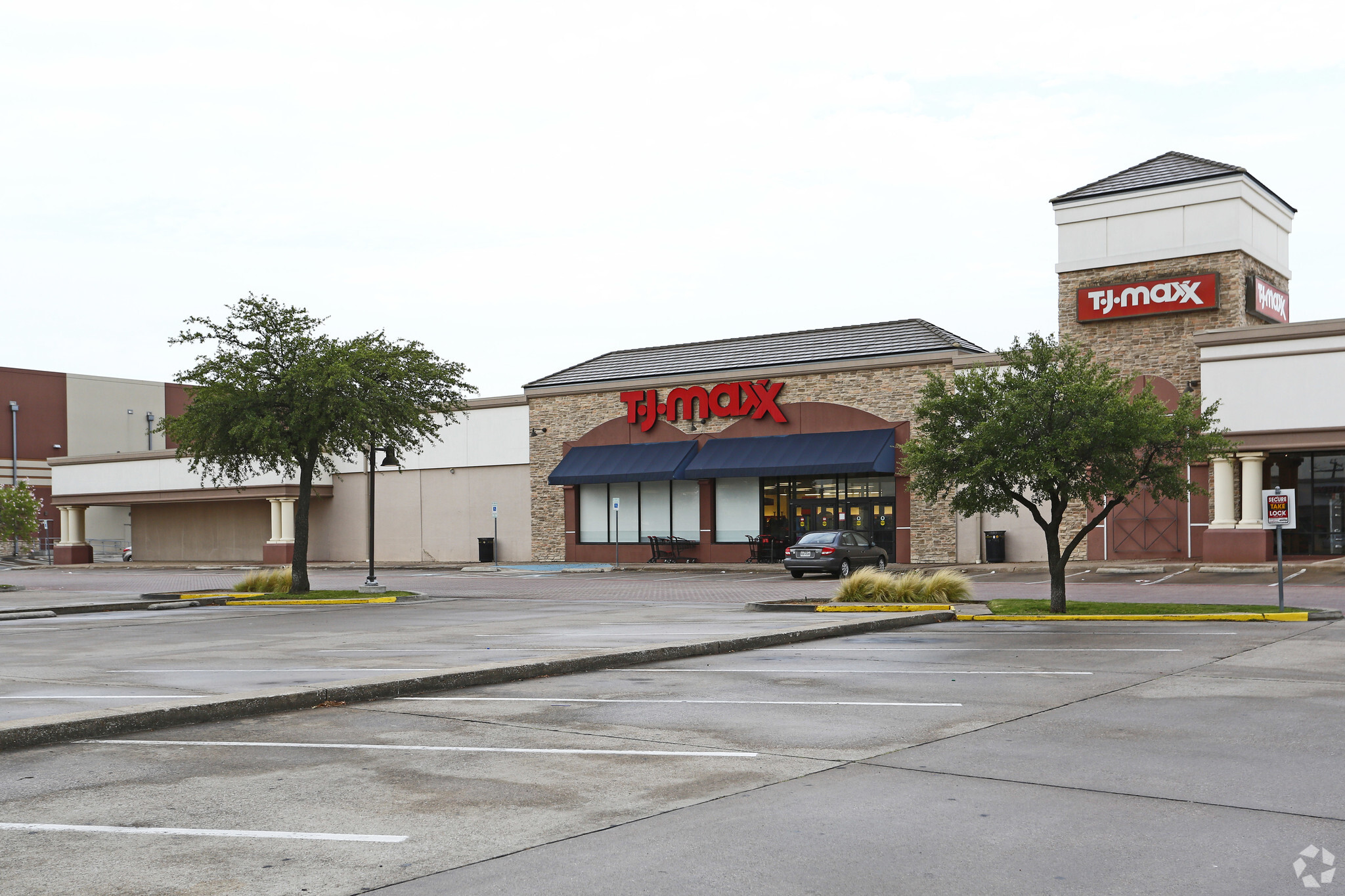 501 W Belt-Line Rd, Richardson, TX for Rent