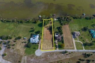 Auburndale, FL Residential - 2080 Kennwood Grove Ln Auburndale, FL Residential - 2080 Kennwood Grove Ln